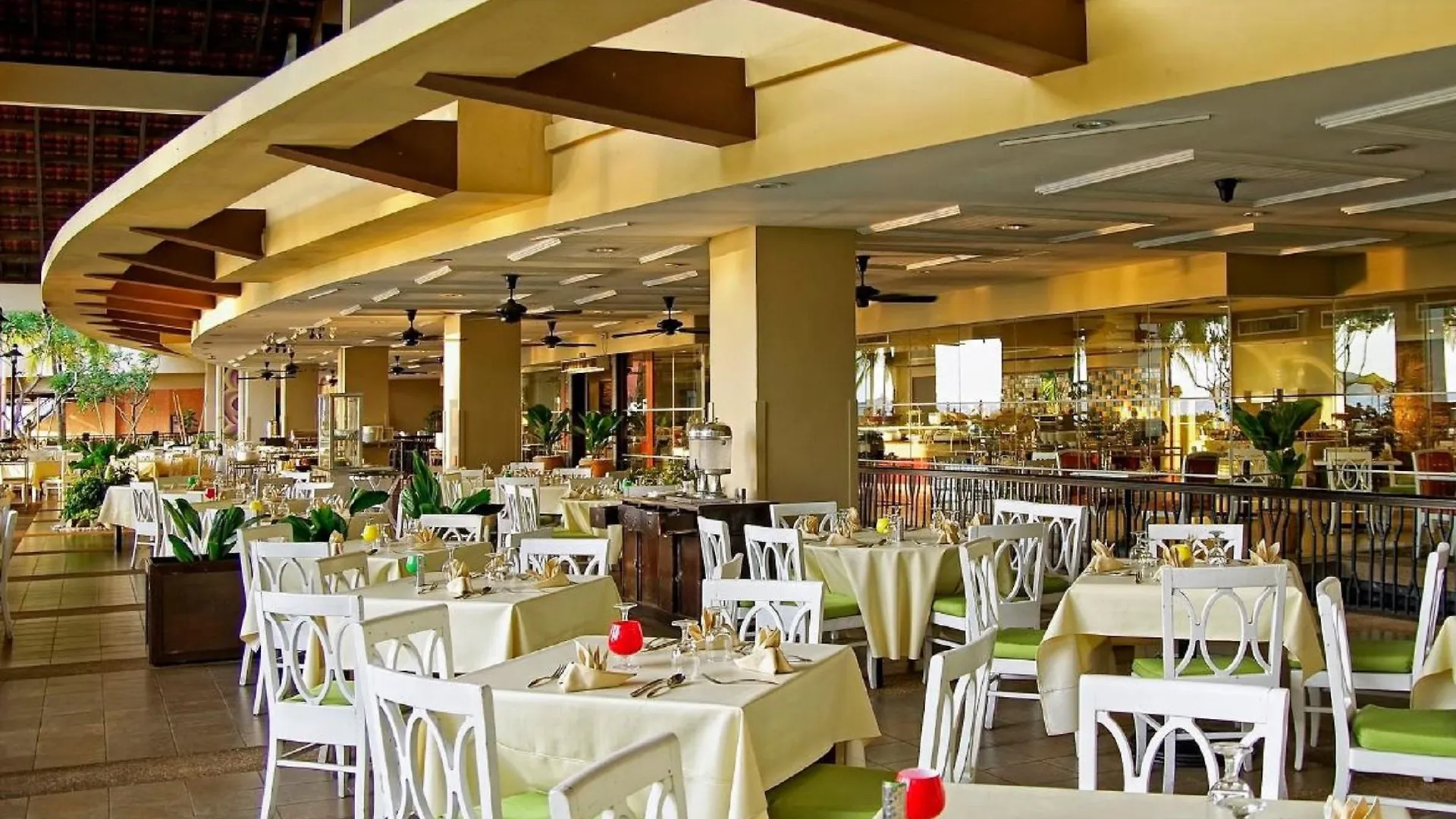 *****  The Magellan Sutera Resort Kota Kinabalu Malaysia